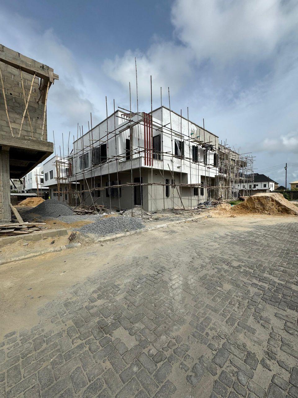 Premium off-plan Residential Development in Lekki Foreshore Scheme