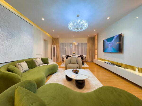 Luxury 2 bedrooms Shortlet Apartment