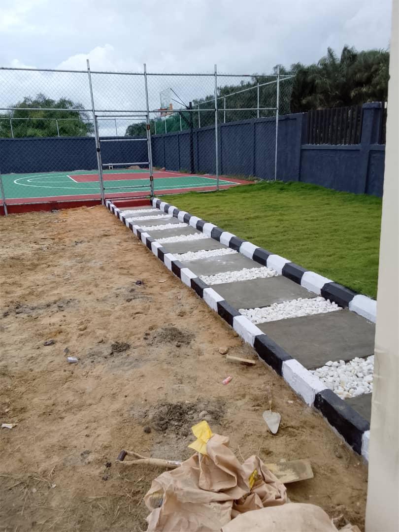 Oakley Court Eleko Roundabout Idera Scheme